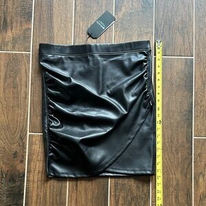 LAmade Black Faux Leather Pencil Skirt size large BNWT